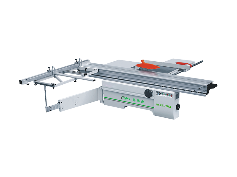 精密推台锯的加工优势 - 东莞市华伟盈木工机械有限公司